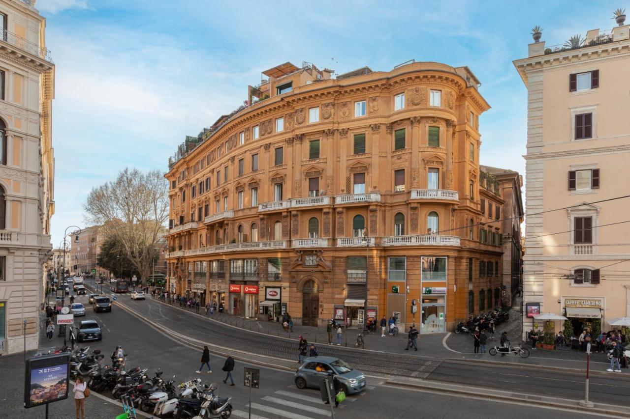 Largo Arenula Suites Rom Exteriör bild